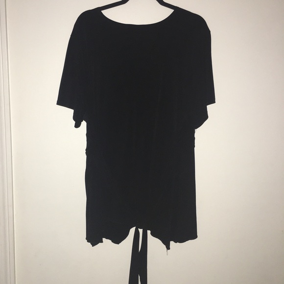 Plus Size V-Neck A-Line Flowey Blouse with Tie Back - Picture 4 of 5